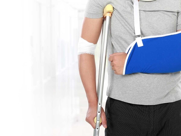 man with broken arm Las Vegas personal injury